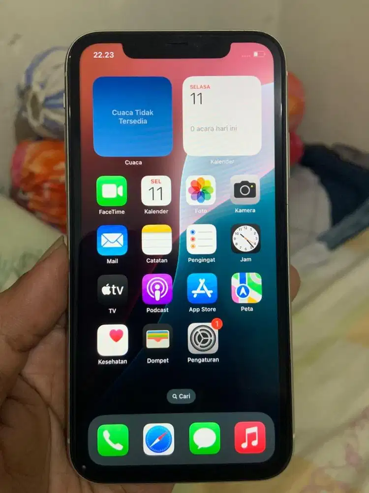 Iphone 11 128Gb resmi indo ibox gak ada minus masih orinan