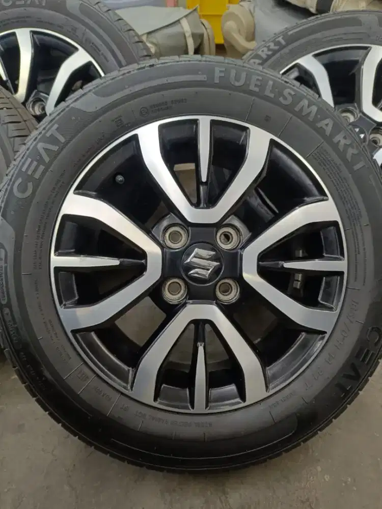 Jual Velg Suzuki Espresso like new, km baru 2000 an