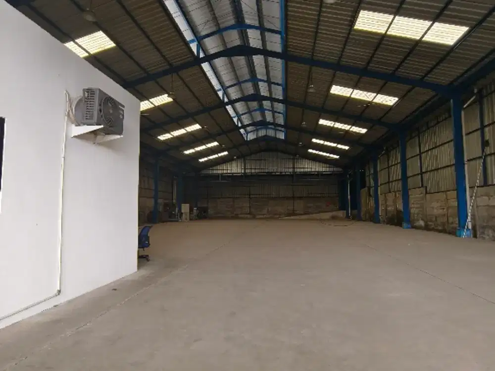 dijual gudang cakep bangunan baru