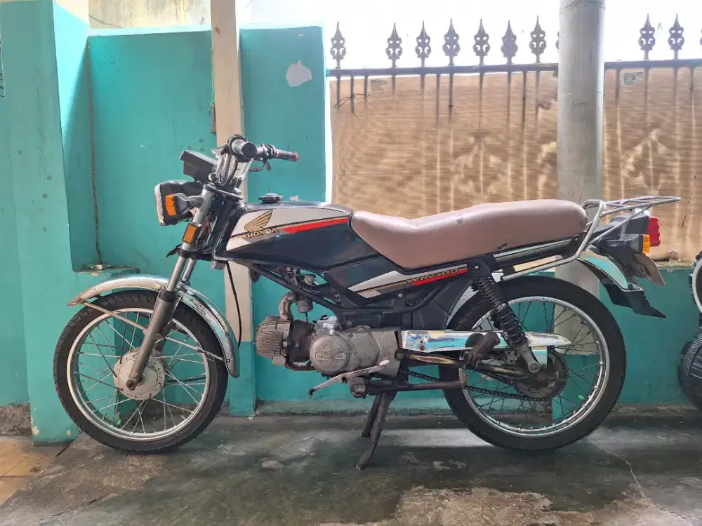 Honda win 100 tahun 1996