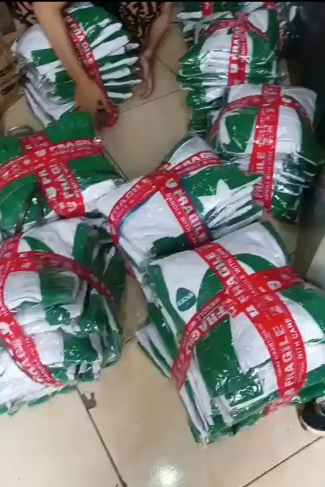 Jual borongan baju seragam serbaguna hitungan persatu set Rp 15rb