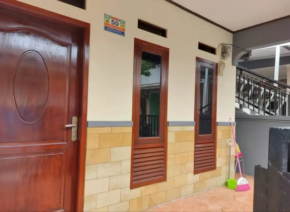 Dikontrakkan Rumah harga Petrahun