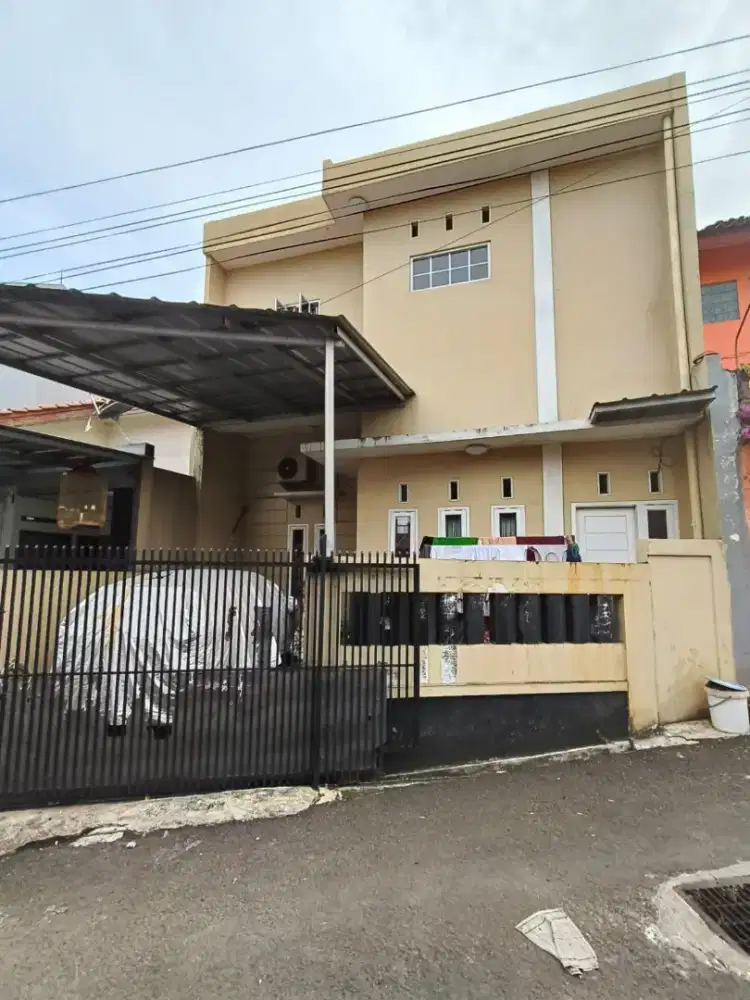 Rumah second dijual murah 1.1M(89M²)Kalisari Pasar rebo Jaktim