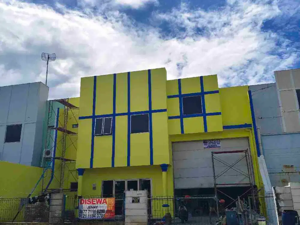 Gudang Taman Tekno disewakan rapi siap huni
