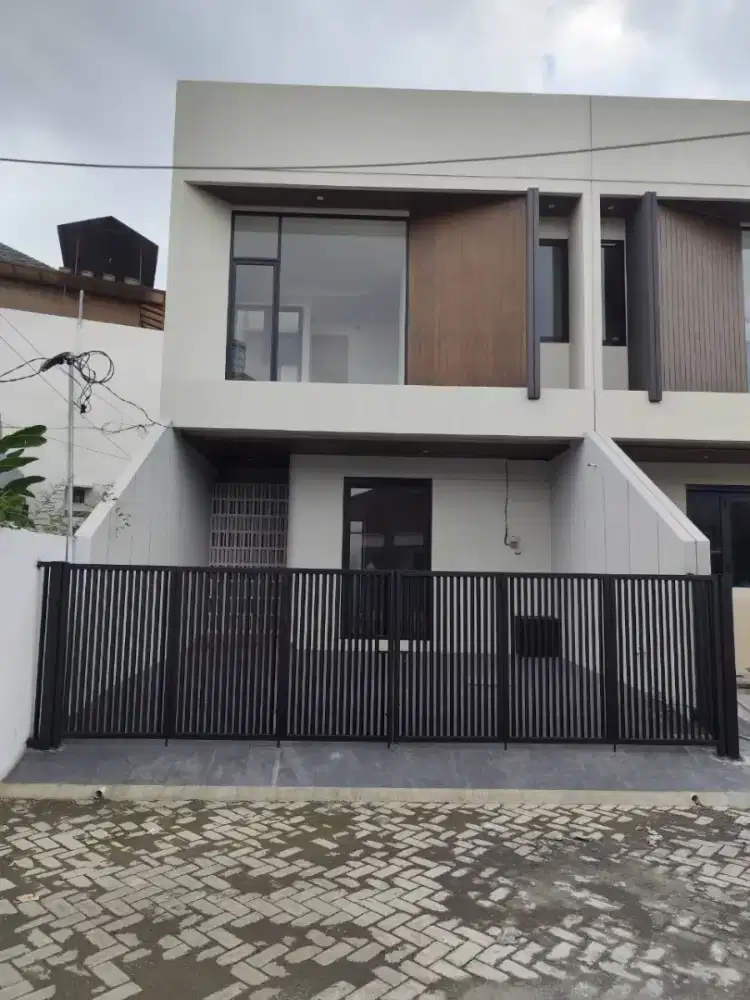 Klampis Semolo‼️Jual Rumah Baru dkt ITS,Merr,Galaxy Mall