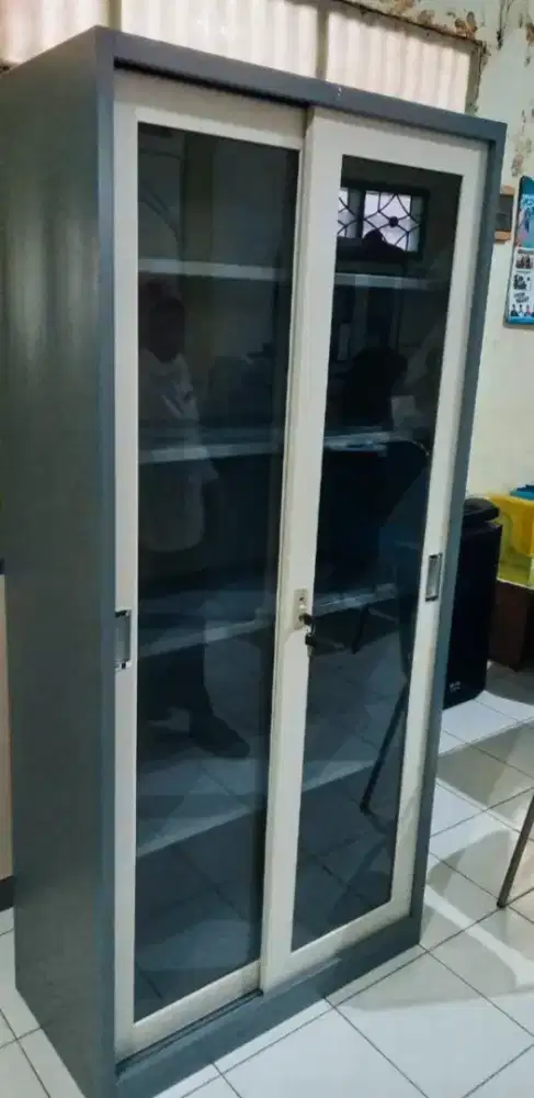 Lemari Arsip Besi Pintu Geser Baru Free Ongkir Pasang