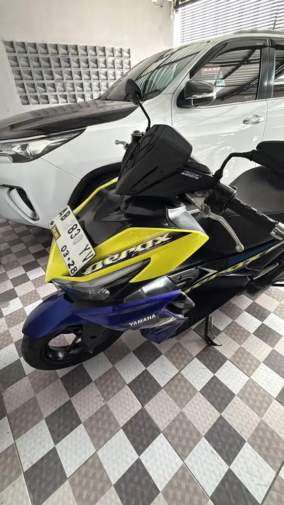Yamaha aerox 2023 km rendah ab