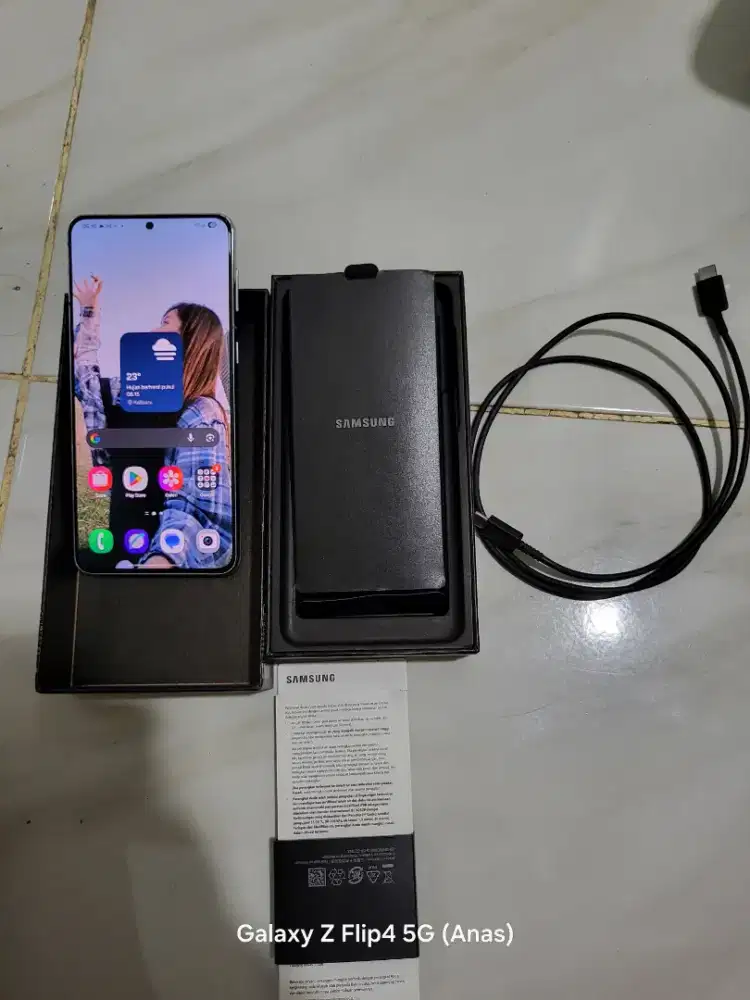 Dijual samsung S21+5G 8/256GB Phantom Silver