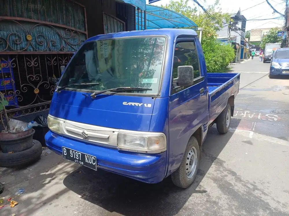 Suzuki Carry Pick Up th.2004 Bensin