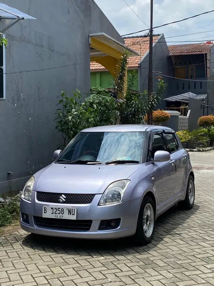 Suzuki Swift 2008 Bensin