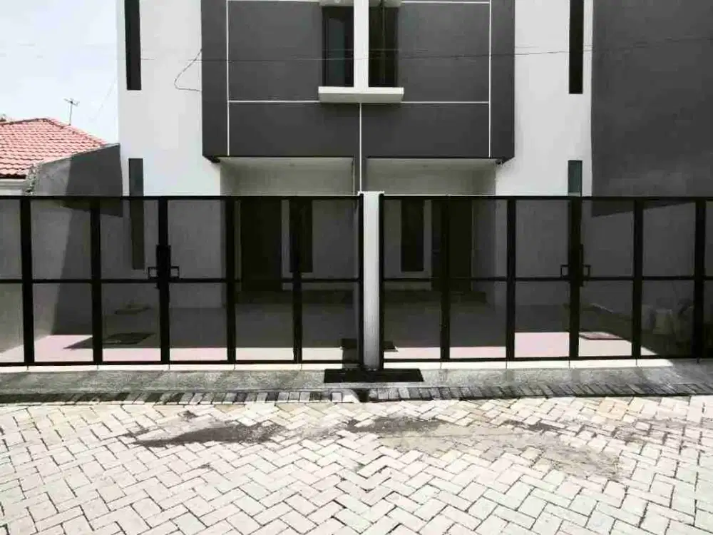 Murah‼️Rumah Baru Karang Asem dekat Ploso Karang empat lebak manyar babatan pantsi mentari pakuwon city rungkut tenggilis jemursari kutisari