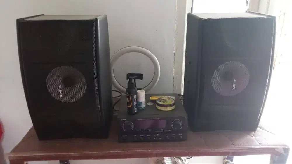 Speaker Avante satu set sama ampli dan mic nya