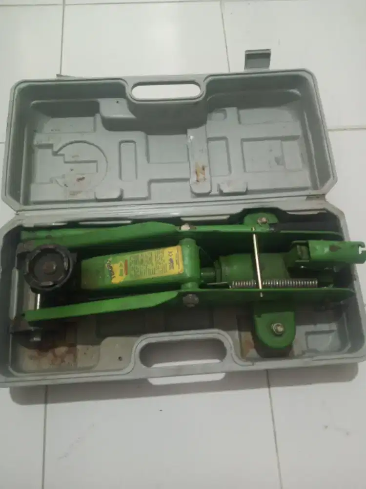 Dongkrak Buaya merk tekiro 2 ton di tambun