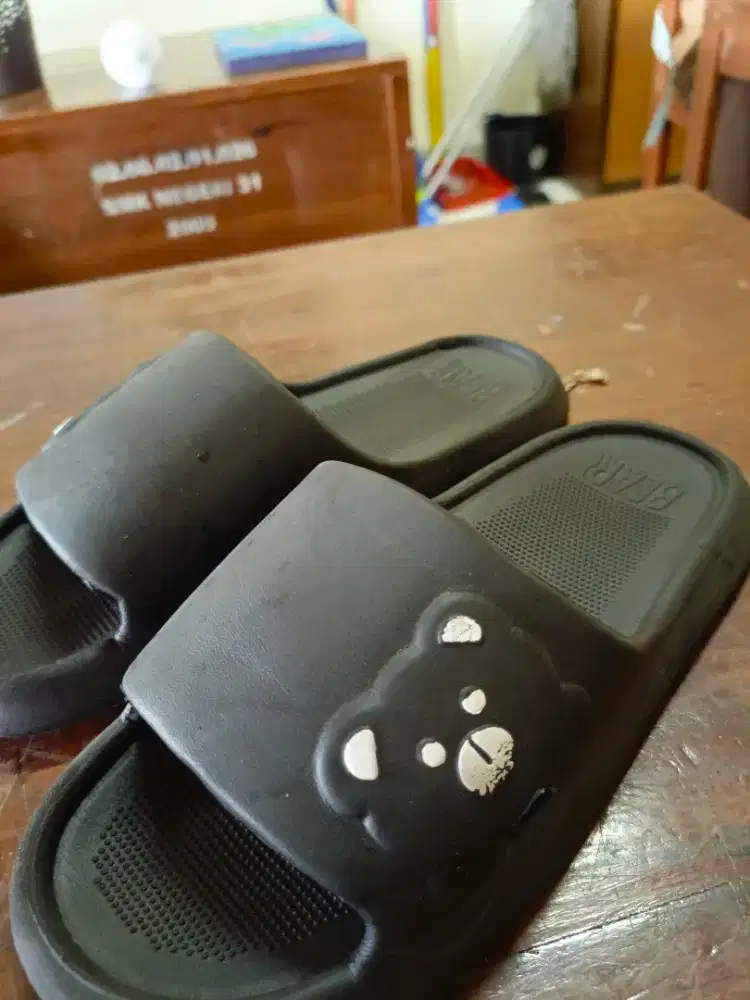 Sendal Casual – Nyaman Dipakai & Model Simpel