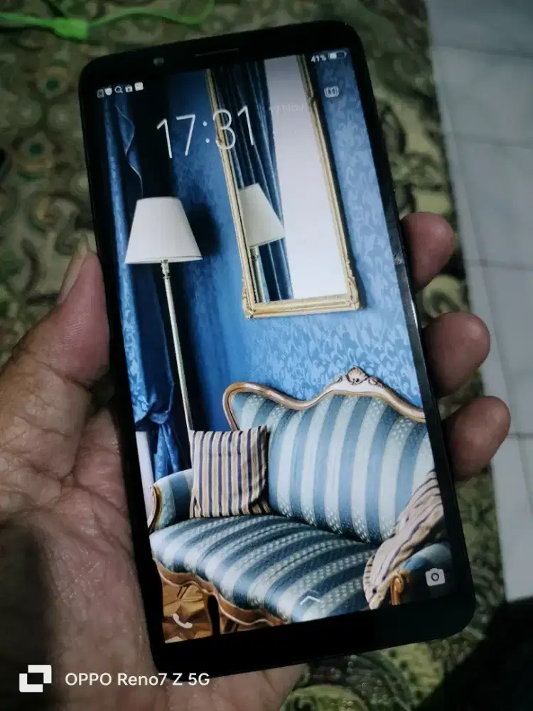 Vivo y71.. 3/32.. ram 3 layar fullview murrah