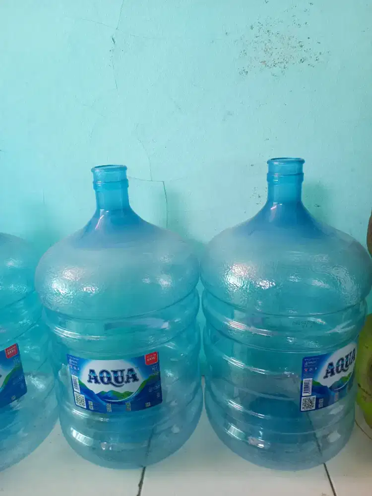 galon aQua Kosong
