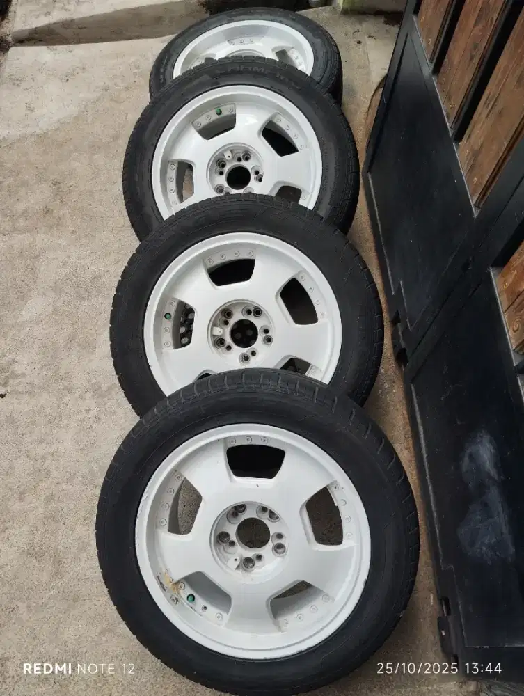 Jual velg ex Grandmax R16 pcd 5x114 + ban bonus (GT Radial 205/55 R16)