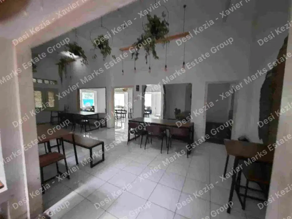 DIJUAL  RUMAH VINTAGE  CAFE LOKASI PREMIUM DI SYP RIAU BANDUNG