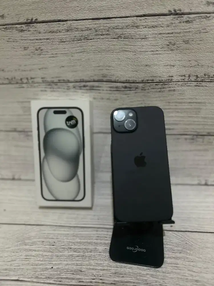 iPhone 15 128 GB iBox