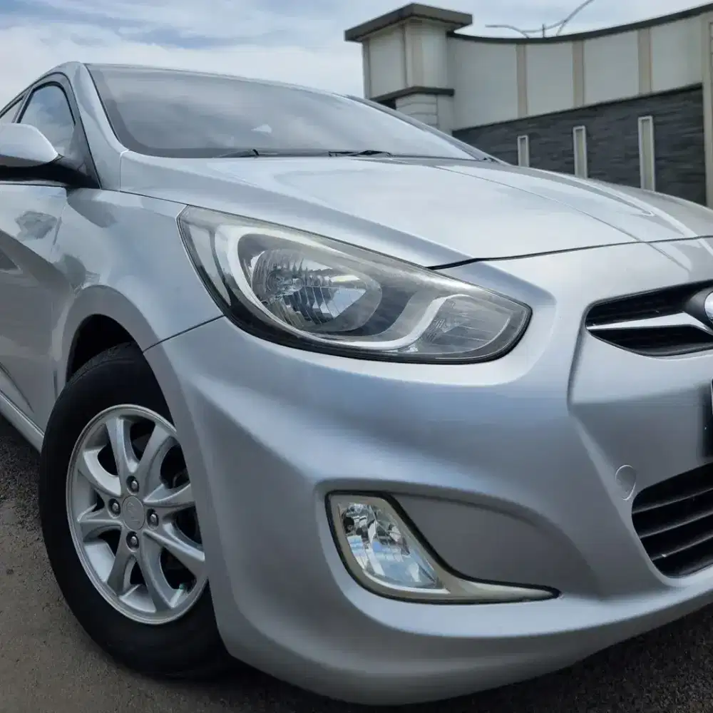 Hyundai Grand Avega 1.4 GL Matic 2011