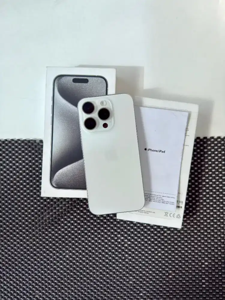 Iphone 15 Pro 256gb IBOX LIKE NEW Malang Batu