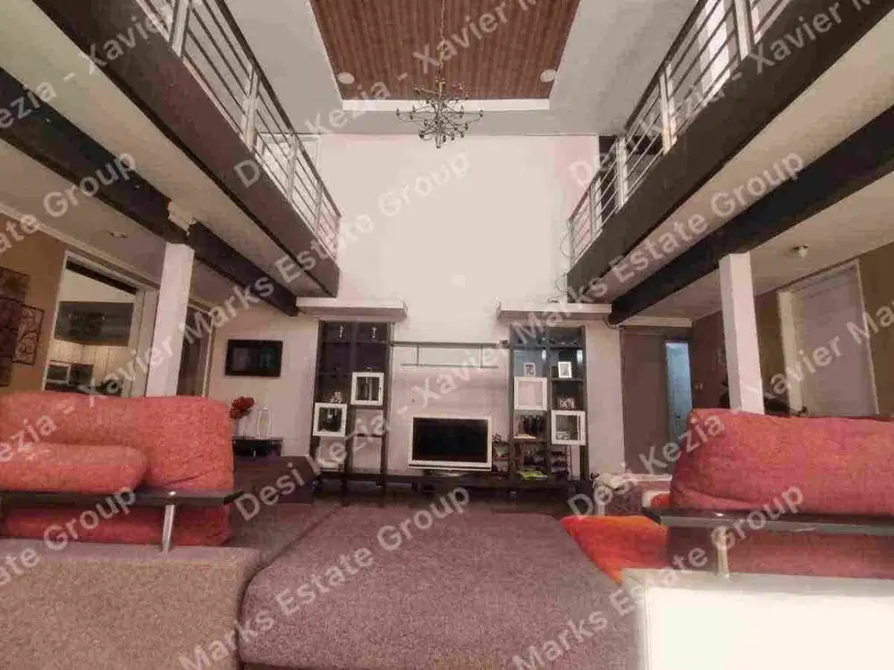 DIJUAL RUMAH MODERN KONTEMPORER SETRADUTA KAWASAN ELITE BANDUNG