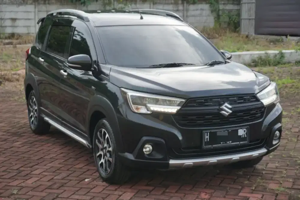 Suzuki XL7 2021 LOWKM ISTIMEWA MATIC