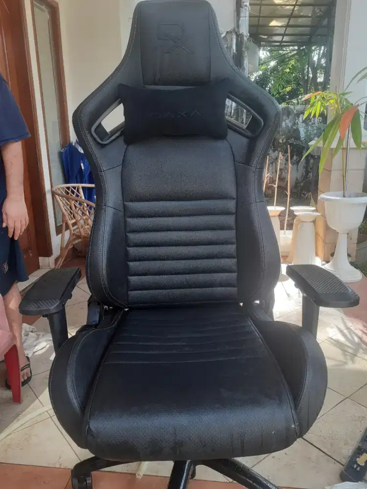 Dijual Cepat Kursi Gaming