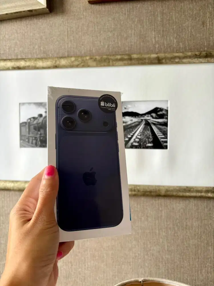 Iphone 17 Pro Deep Blue (new segel)