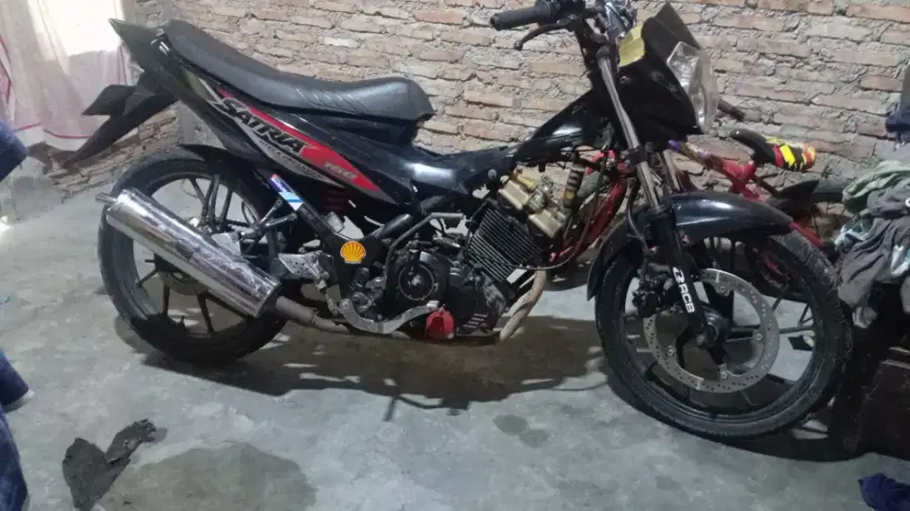 Satria Fu lengkap murah