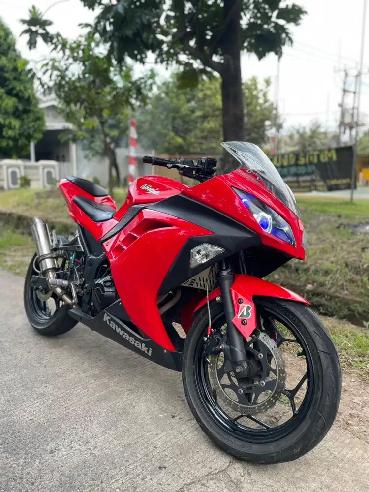 kawasaki ninja 250FI 2015