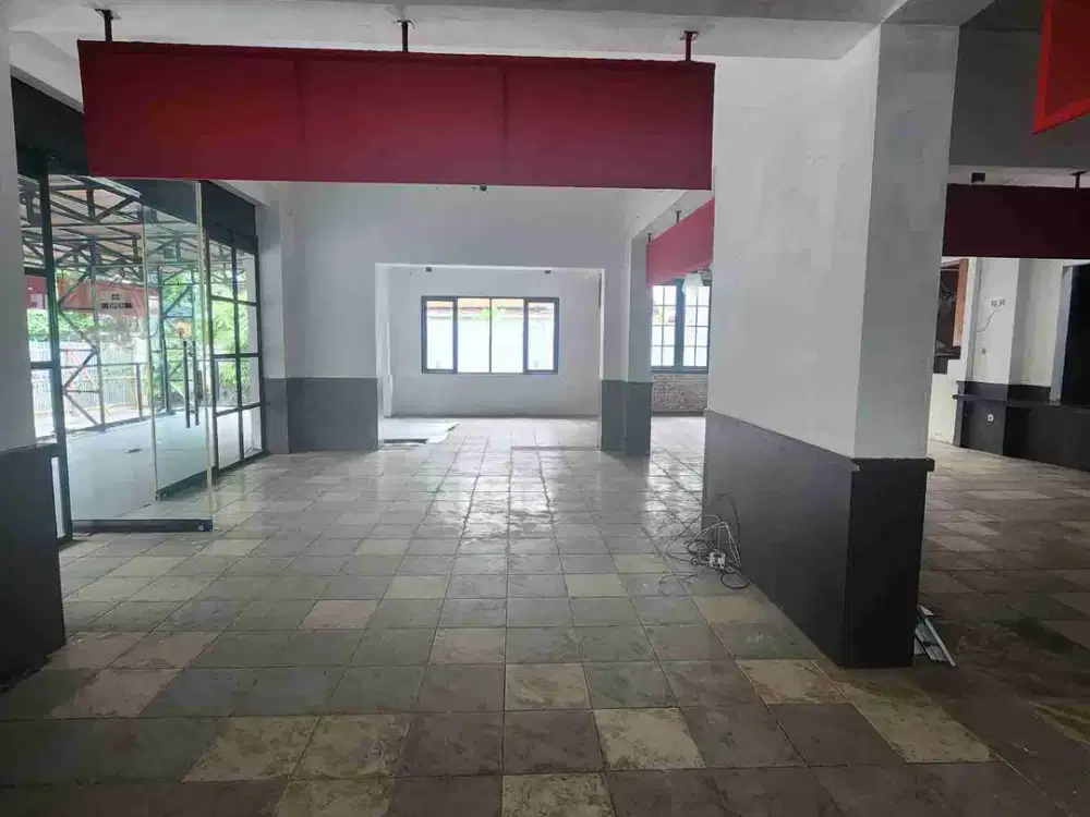 DISEWAKAN UNTUK CAFE