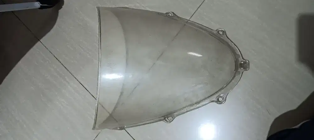 Whind shield GSXR 150