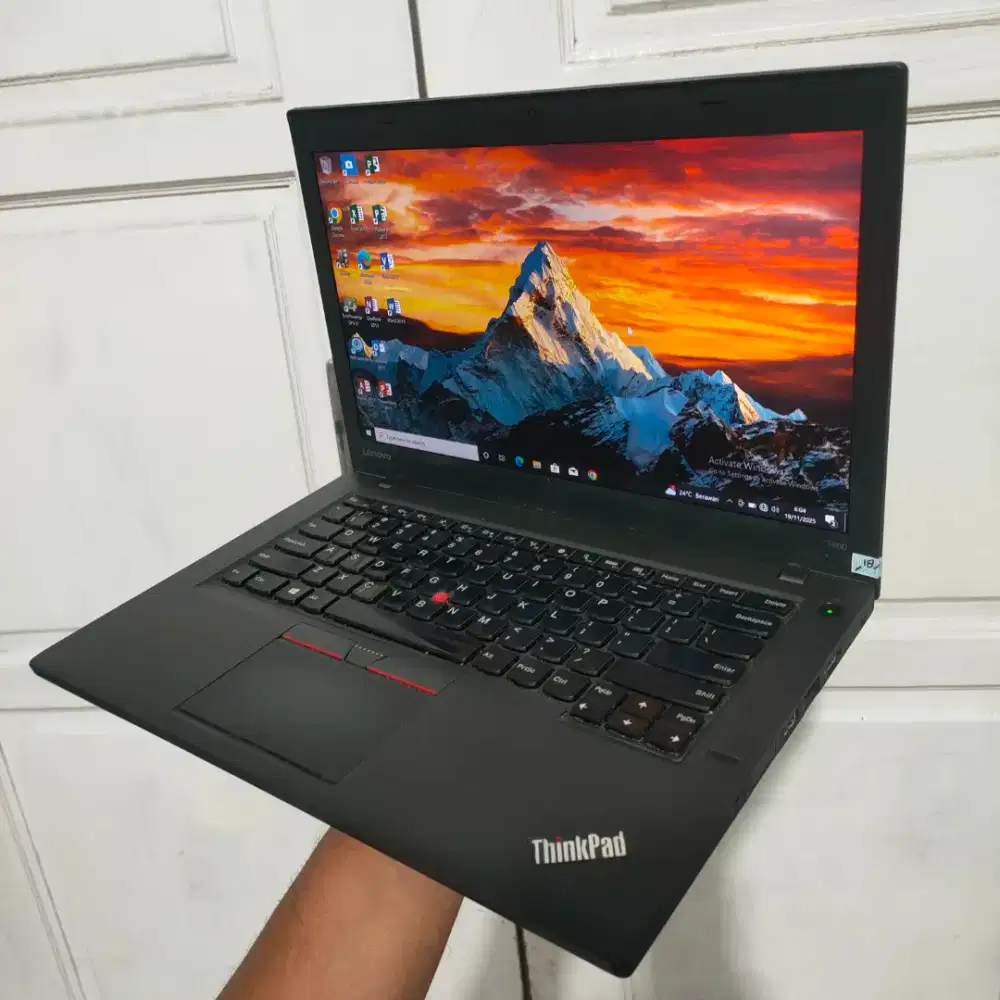 Lenovo Thinkpad T460 Core i5 6300U Ram 8GB SSD Full HD