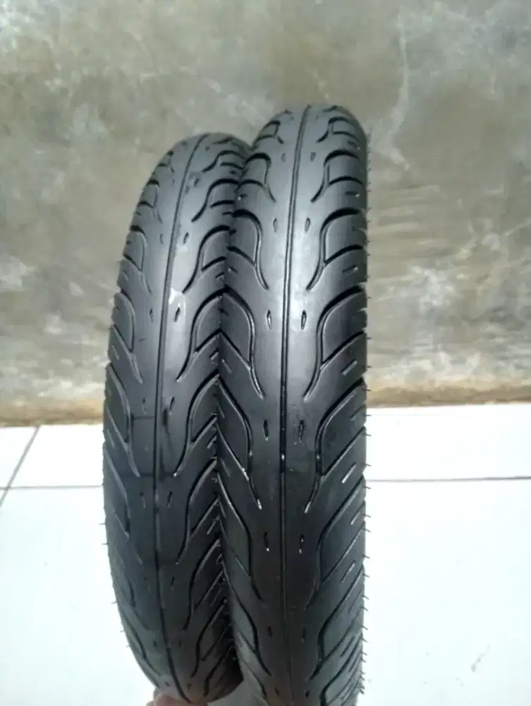 sepasang ban metic ukuran 80/90 90/90 ring 14 merk federal tubles