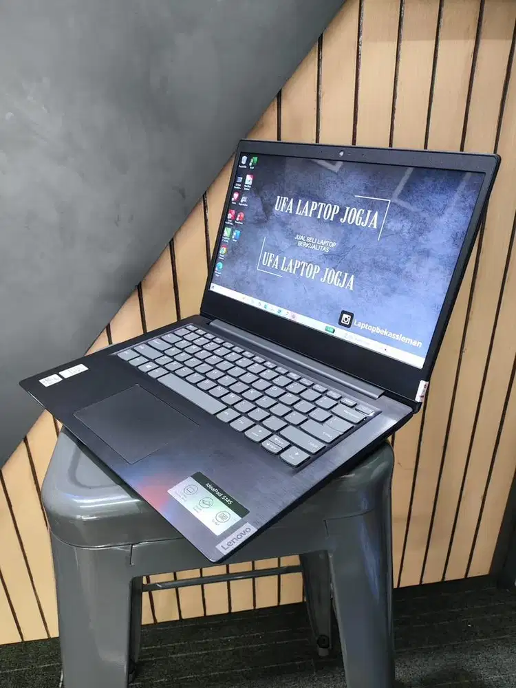 lenovo ideapad S145 core i5 gen 10, ram 8, ssd 256 GB