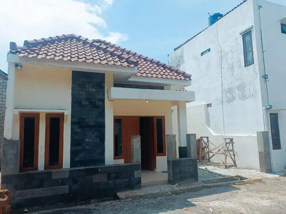 Dijual Rumah baru barat Gentan L:64m