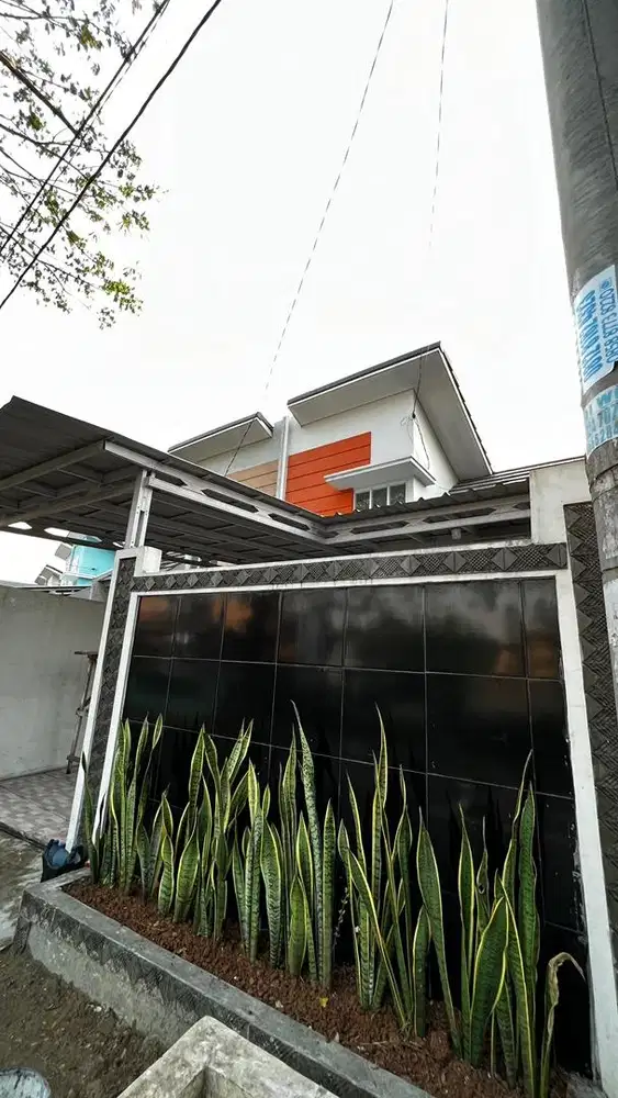 Dijual Rumah Usaha Parung Panjang