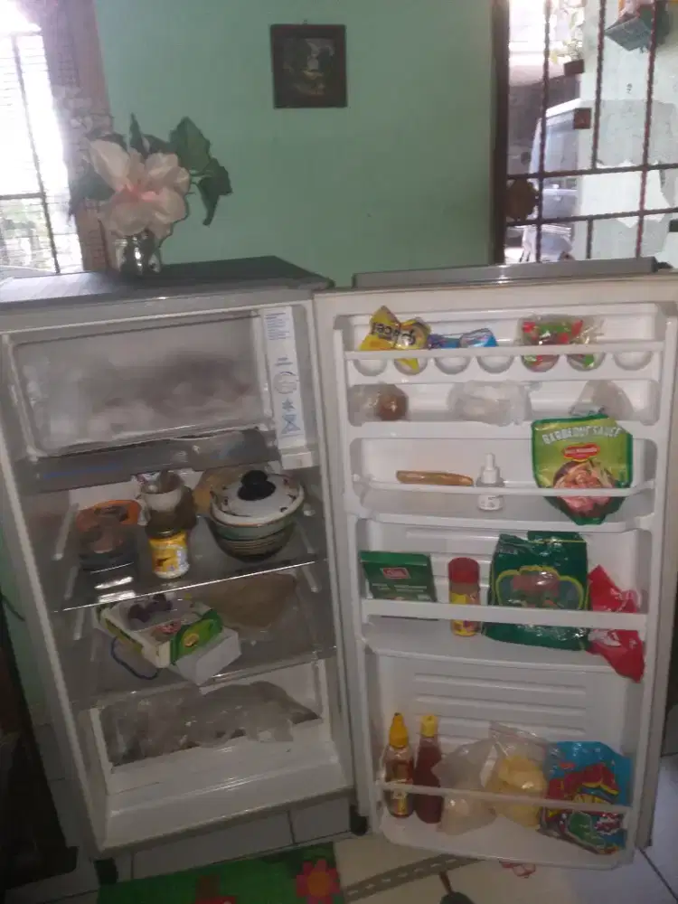 Kulkas 1 pntu normal beku cpt lengkap free llmove