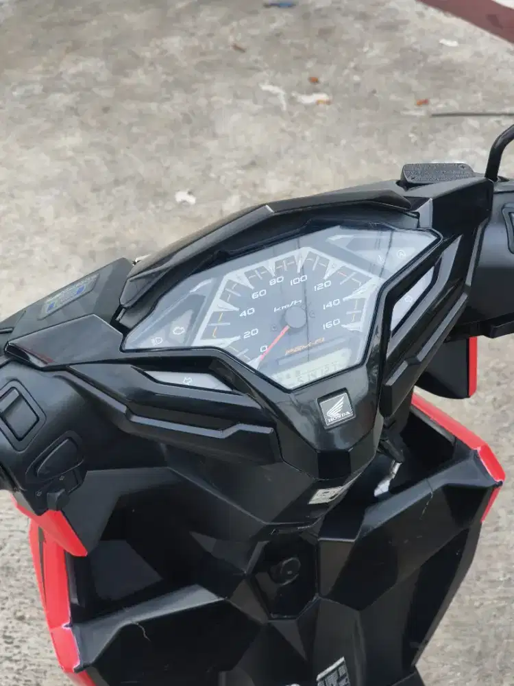 HONDA VARIO 125CC THN 2016 CBS ISS