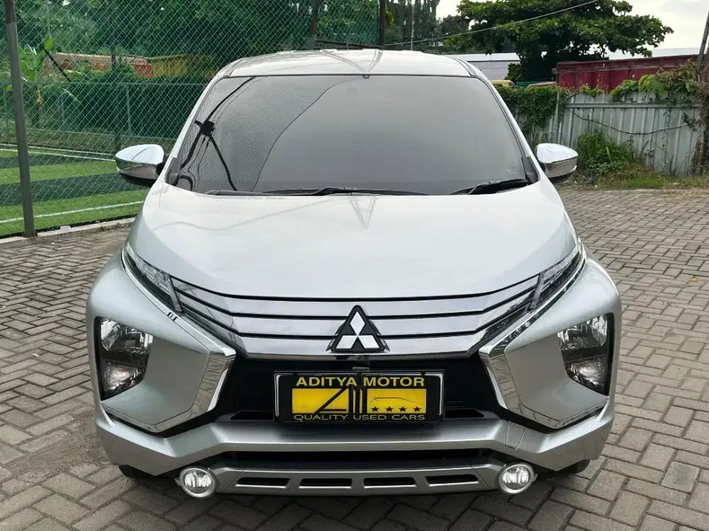 ANTIK KM 28rb! XPANDER ULTIMATE 2018