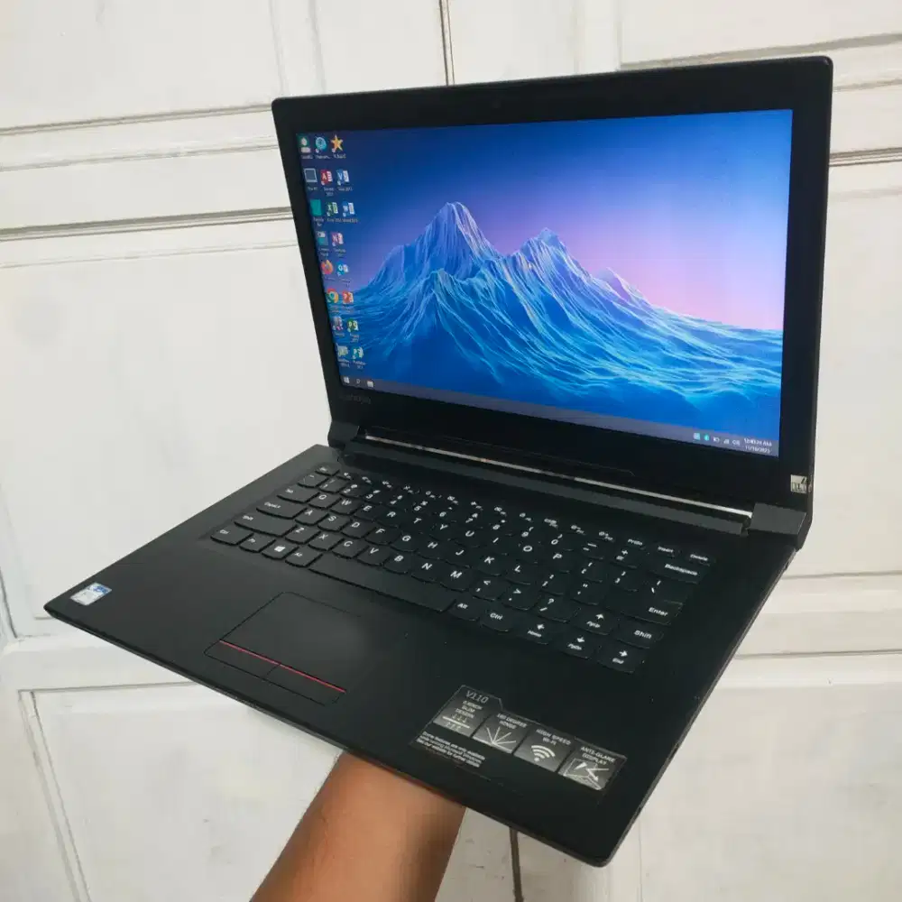 Laptop Lenovo V110 Intel N3350 SSD 128GB Body Slim