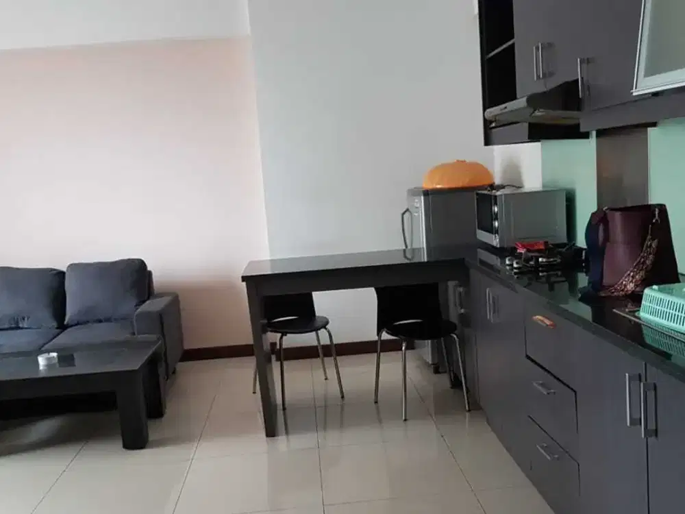 SEWA Apartemen Waterplace, 2 BR , Furnish, B, Pakuwon Mall, Surabaya