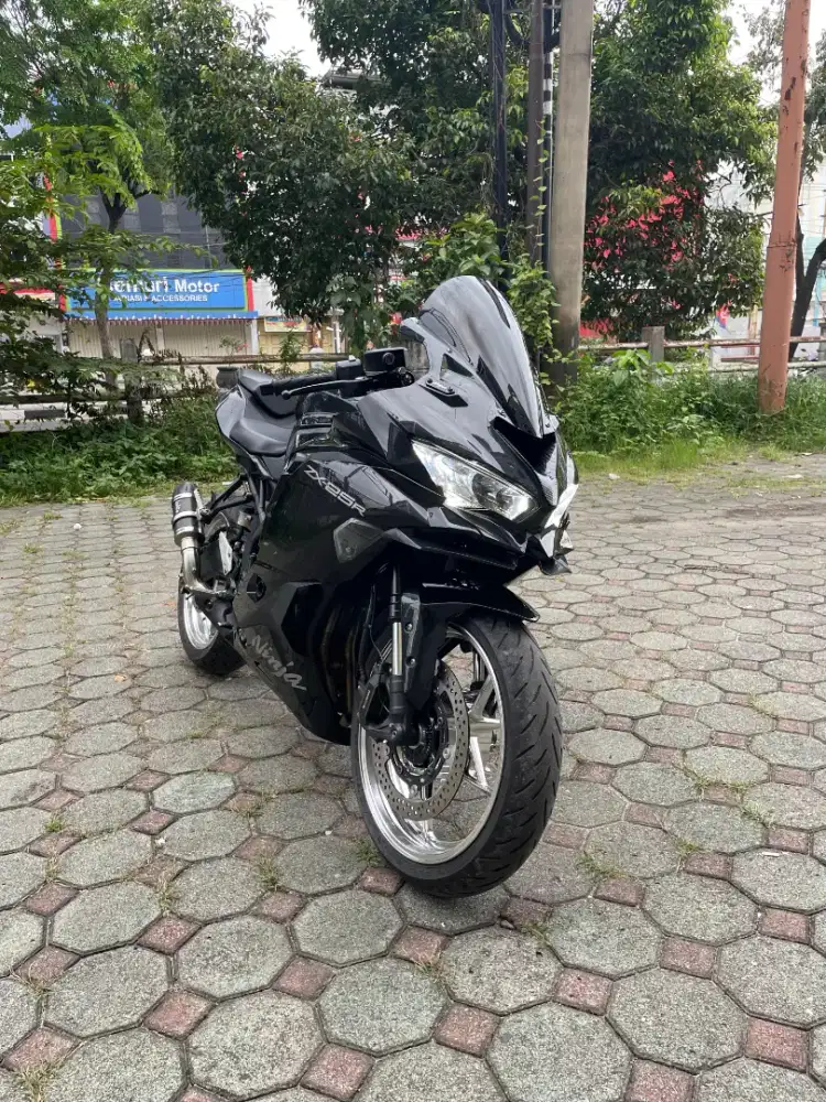 Dijual ZX25 R 2023