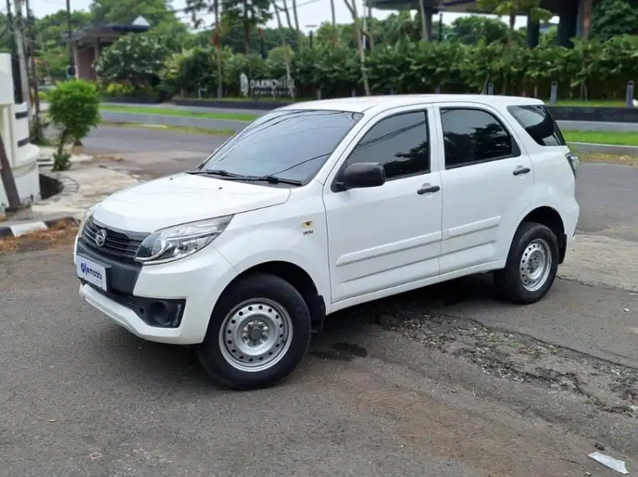 DAIHATSU TERIOS 1.5 X MANUAL 2017