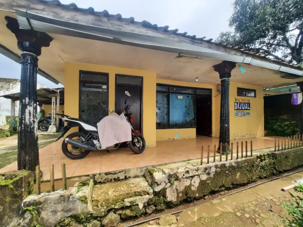 Rumah di desa palasari ciater