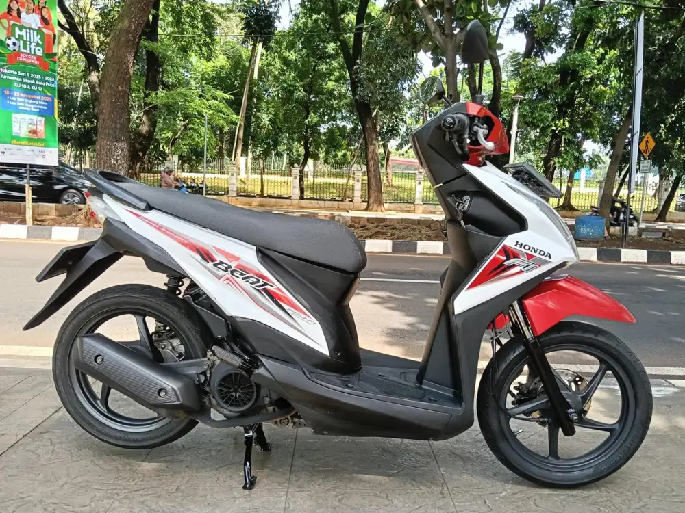 DIJUAL CASH HONDA BEAT CW CBS FI THN 2015 PAJAK IDUP SIAP PAKAI