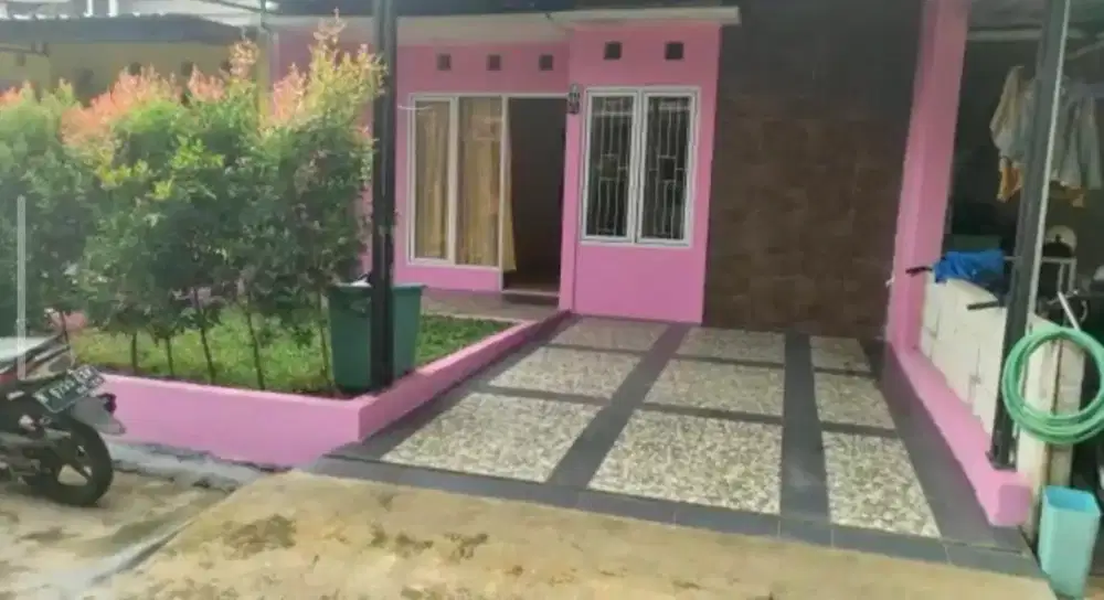 Di kontrakan sewa rumah nyaman di daerah depok