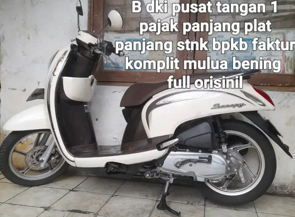 Honda scoopy f1 2013 cw asli cream coklat B dki pusat tangan 1