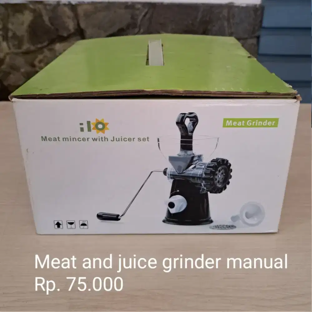 Meat and juice manual grinder